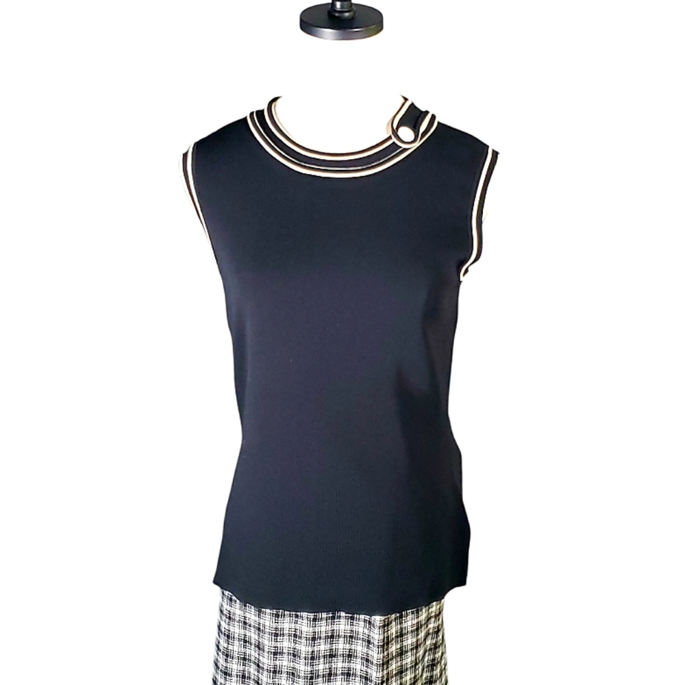 Madison Studio Knit Contrast Button Sweater Top Minimalist Capsule Essentials S